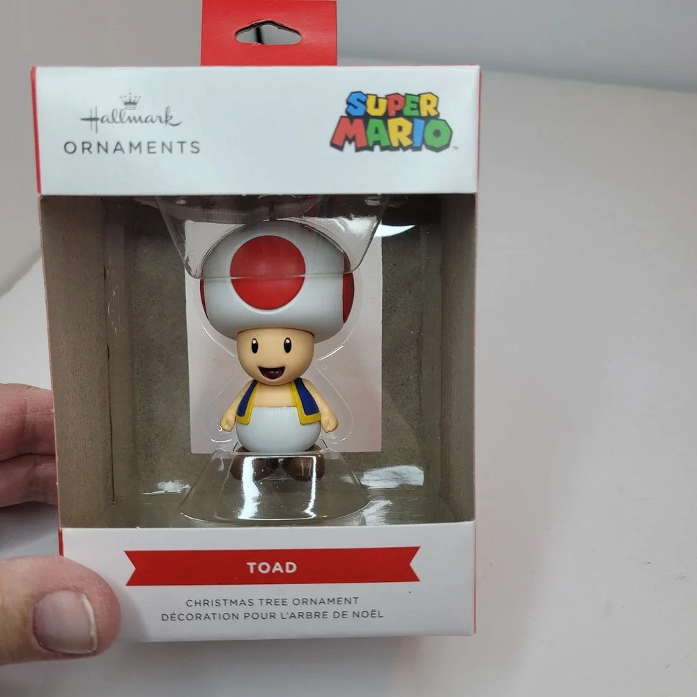 Hallmark Nintendo‎ Super Mario Toad Christmas Ornament, Multicolor Resin, 1.5 x